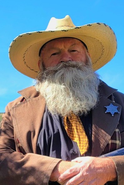 Portrait of Rene Potter, candidate for North Summit School Board Seat 4.